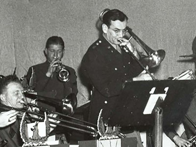 Glenn Miller and Fans