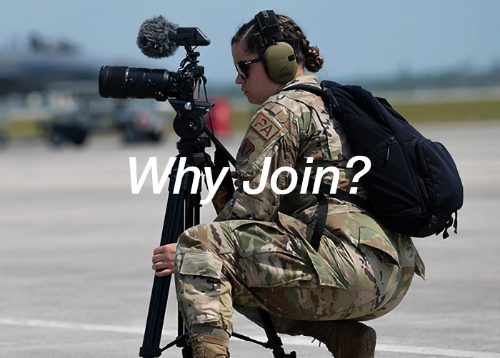 PA photographer on Flightline